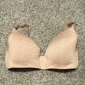Victorias Secret No Wire Bra